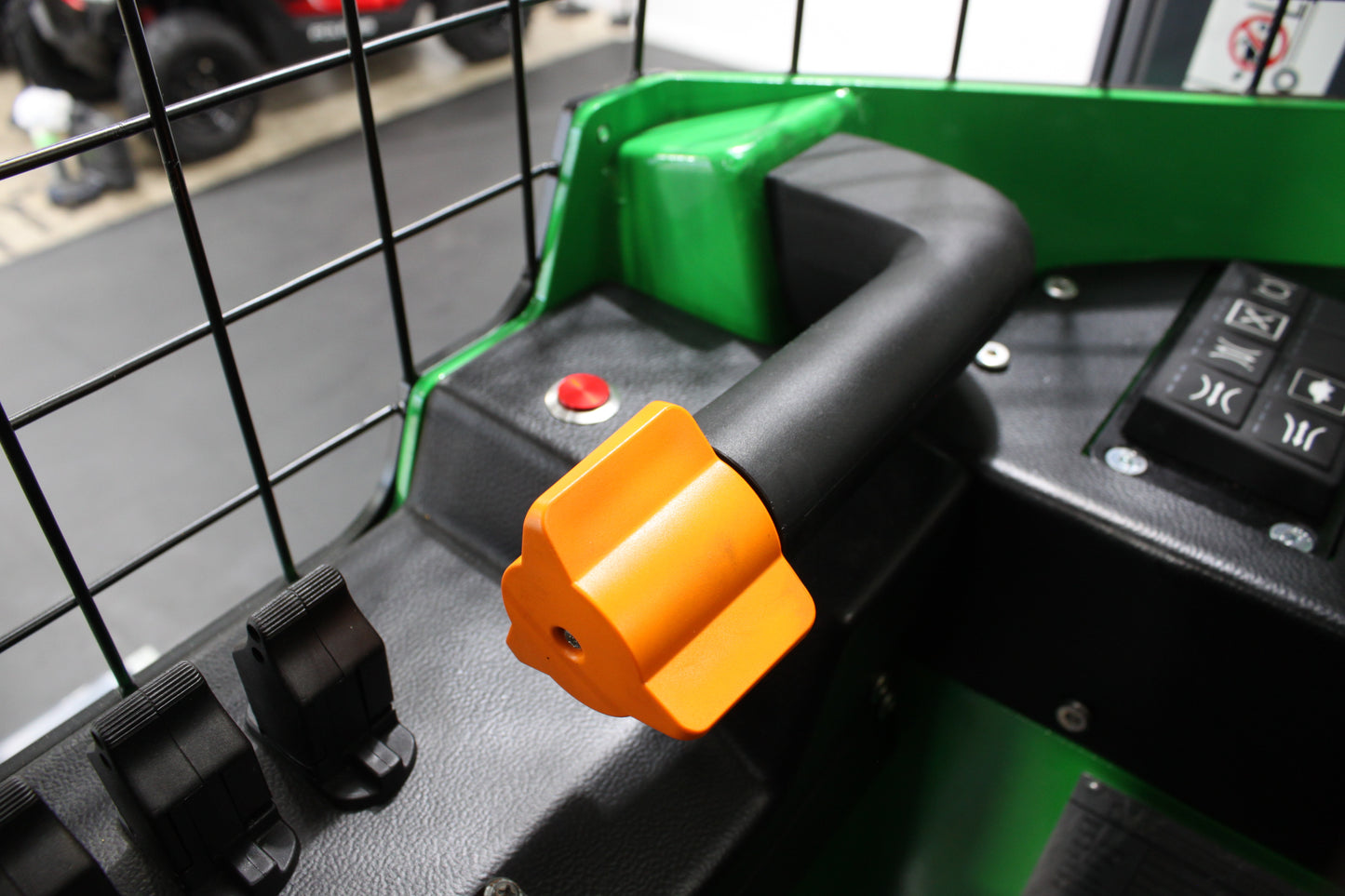 MiMA MQ30 Multi-Directional Side Loader Forklift