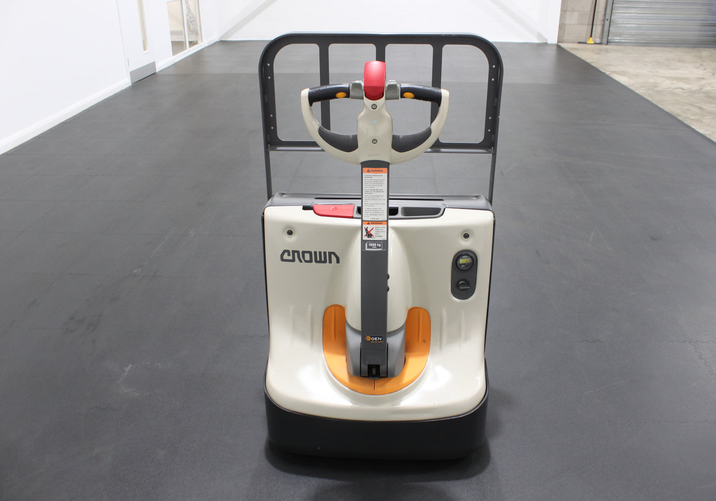 Crown WP3010 – Powered Pallet Truck