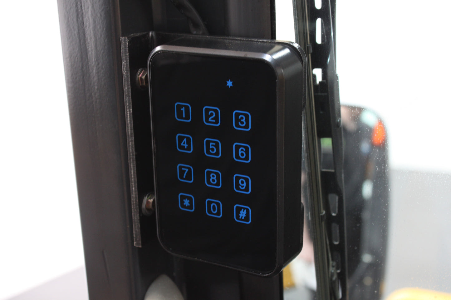 HIFOUNE FD25 - Full Cab