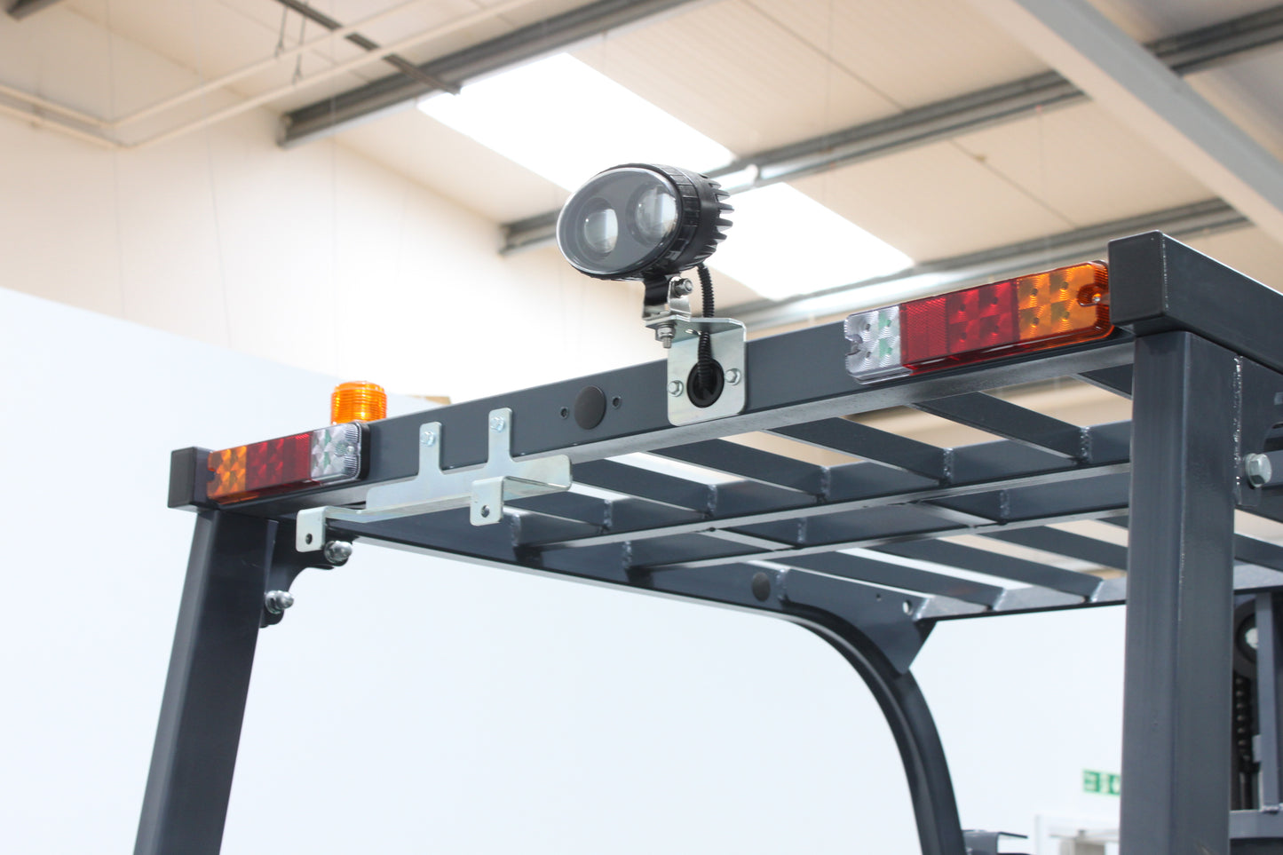 MiMA MK30 - Open Cab Lithium Electric Counterbalance