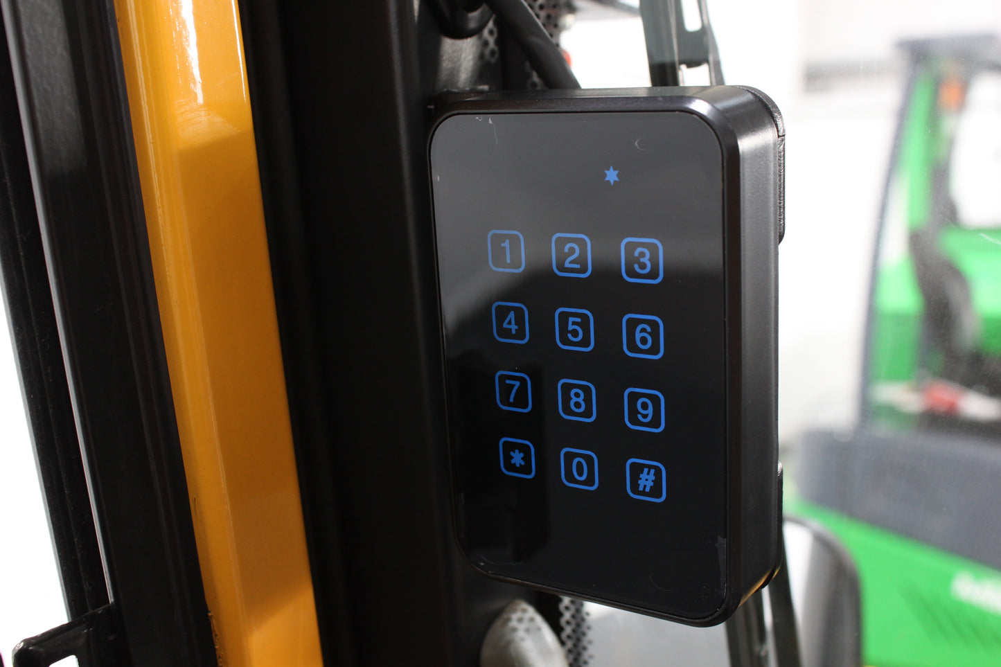 HIFOUNE FD40 - Full Cab Diesel Counterbalance