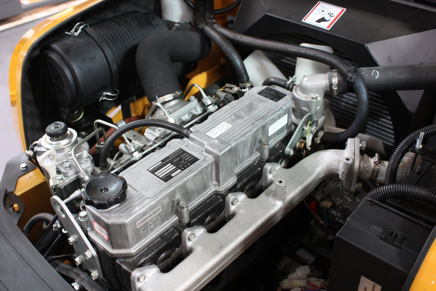 HIFOUNE FD25 - Full Cab