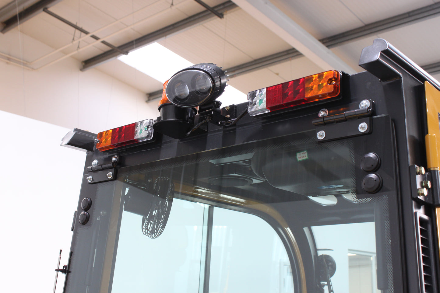 HIFOUNE FD40 - Full Cab Diesel Counterbalance