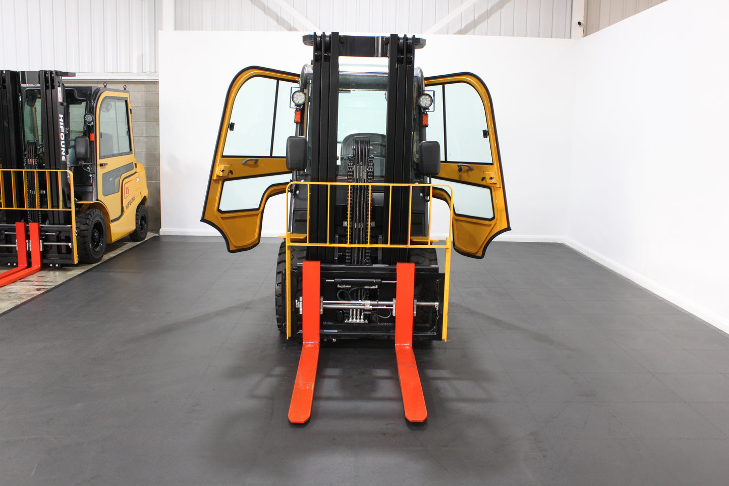HIFOUNE FD40 - Full Cab Diesel Counterbalance