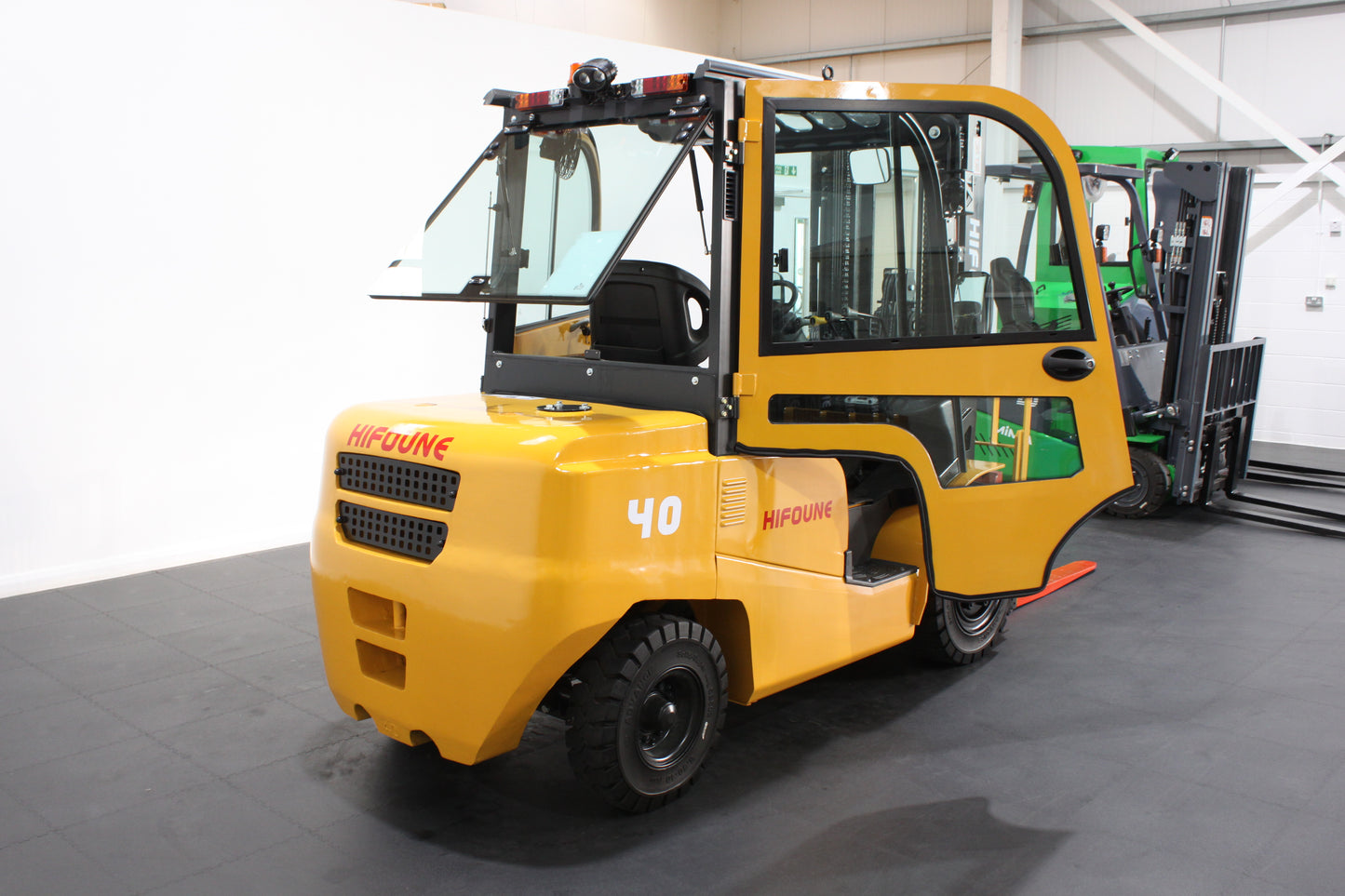 HIFOUNE FD40 - Full Cab Diesel Counterbalance