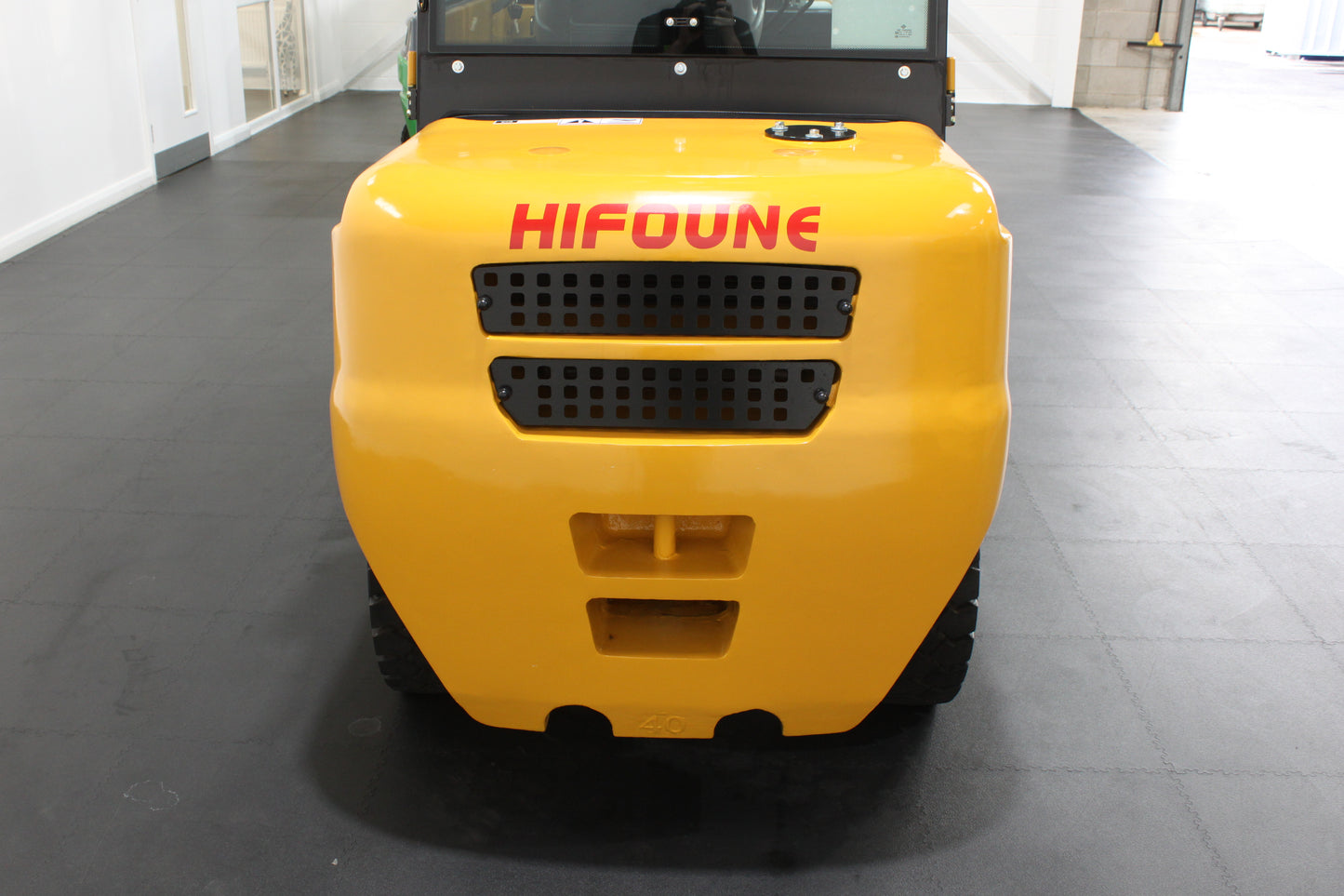 HIFOUNE FD40 - Full Cab Diesel Counterbalance