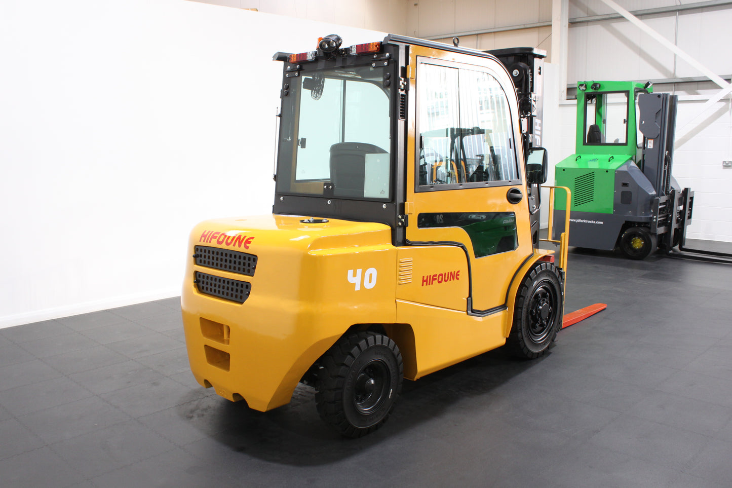 HIFOUNE FD40 - Full Cab Diesel Counterbalance