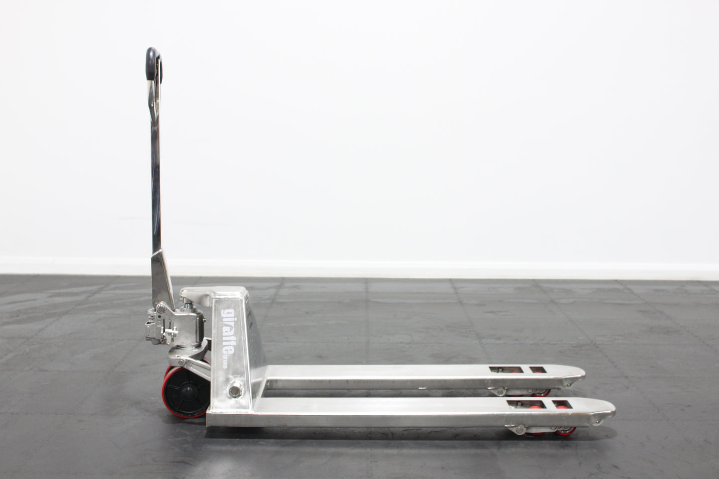 giraffe 3T Stainless Steel Euro Spec 550x1150mm Manual Pallet Truck | Heavy Duty, Low Profile