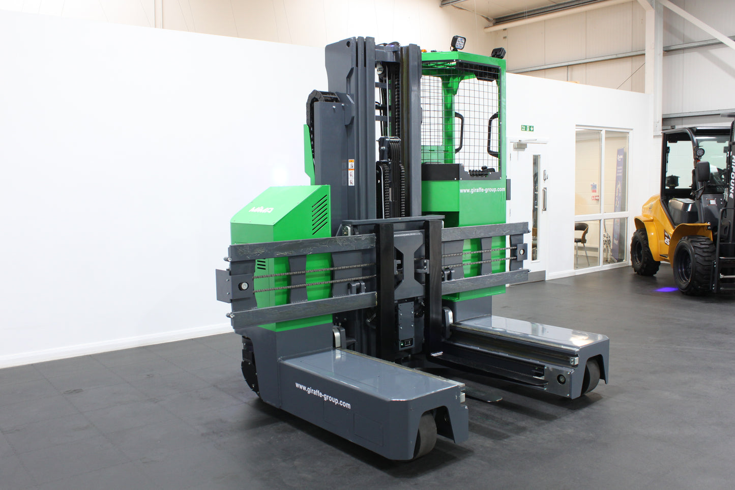 MiMA MQ30 Multi-Directional Side Loader Forklift