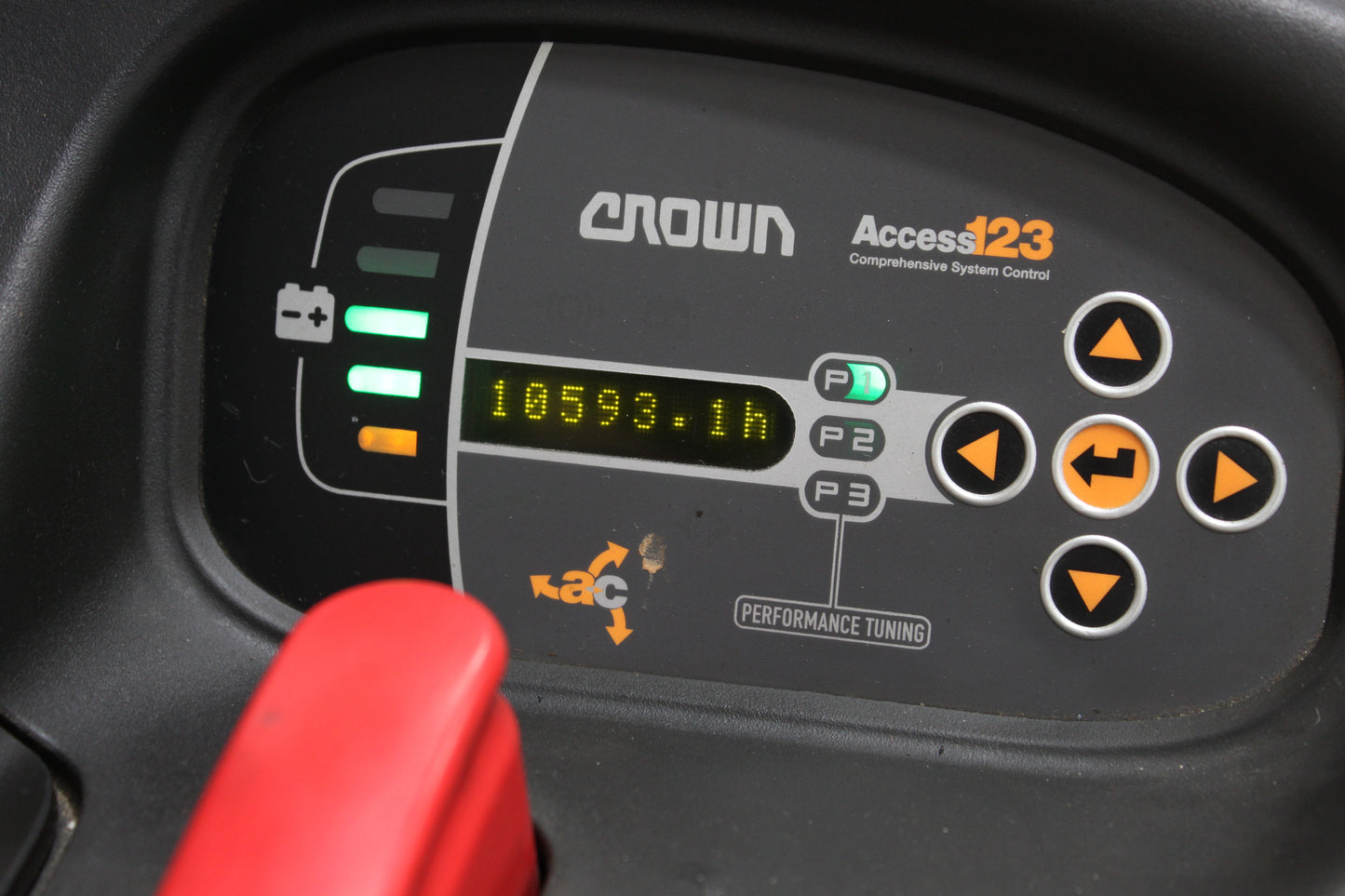 Crown WT3040 – Chariot Stand On Pallet Truck