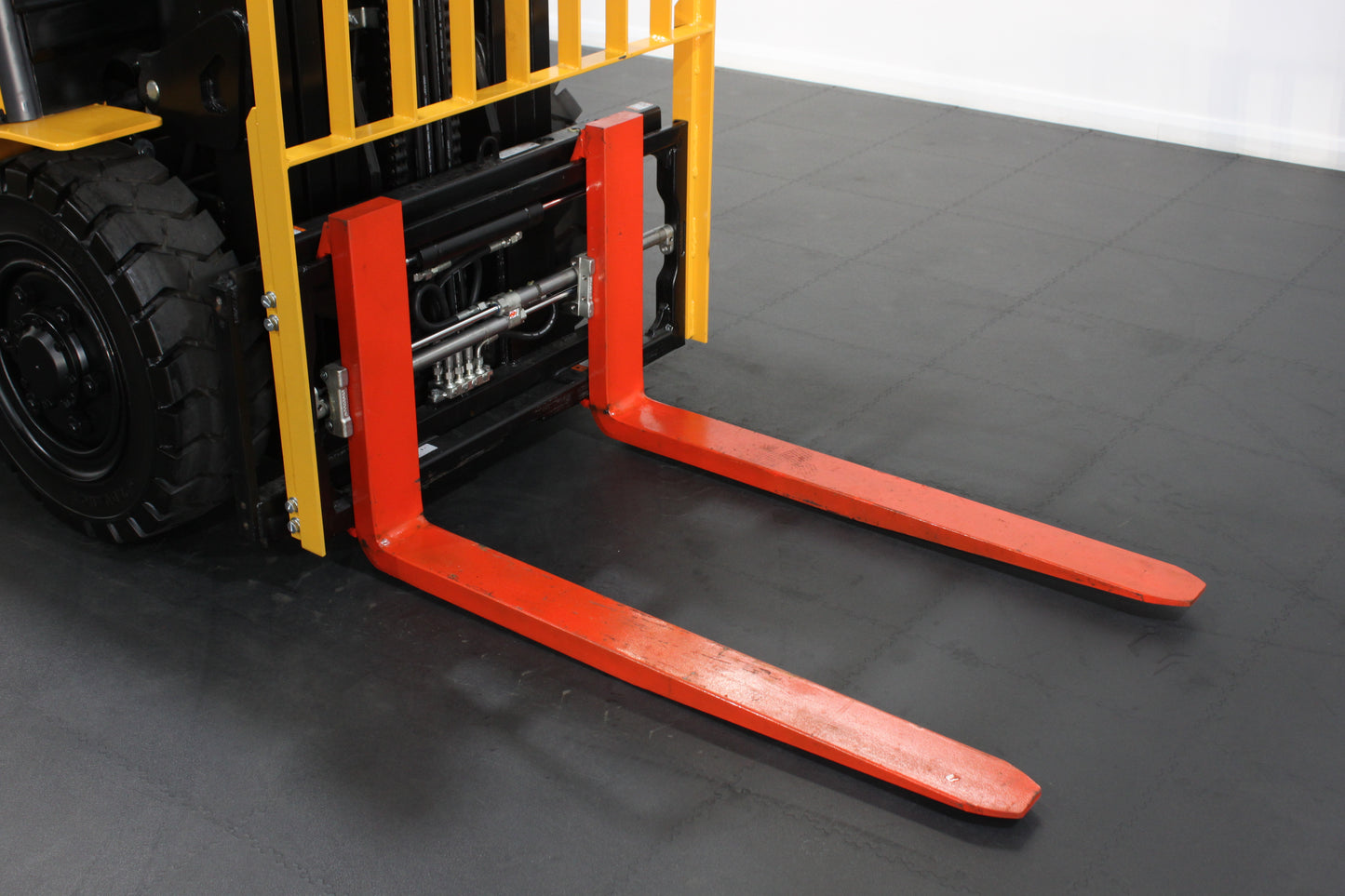 HIFOUNE FD40 - Full Cab Diesel Counterbalance