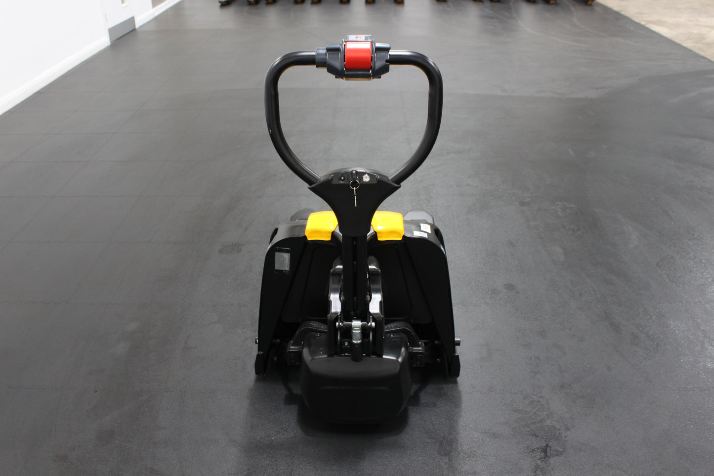 WELLFORCE F4 Powered Pallet Truck (UK Spec 680x1000mm)