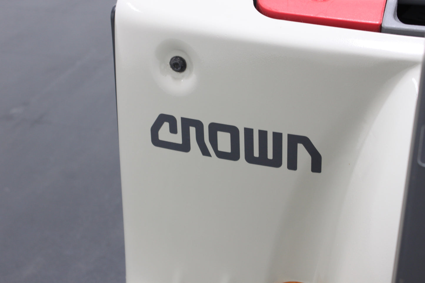 Crown WP3010 – Powered Pallet Truck