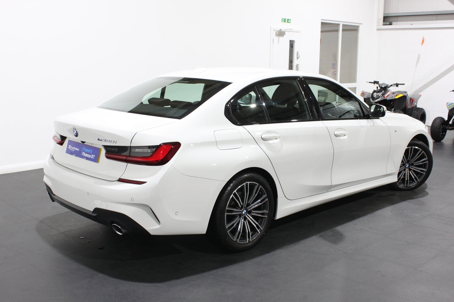 BMW 320i M Sport 4dr Step Auto