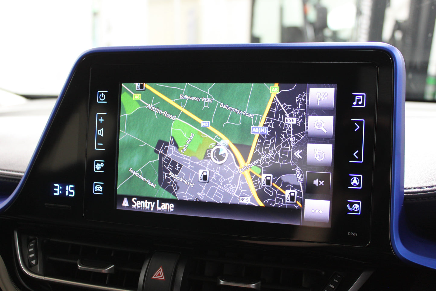 Toyota C-HR 1.8 Hybrid Dynamic 5dr CVT