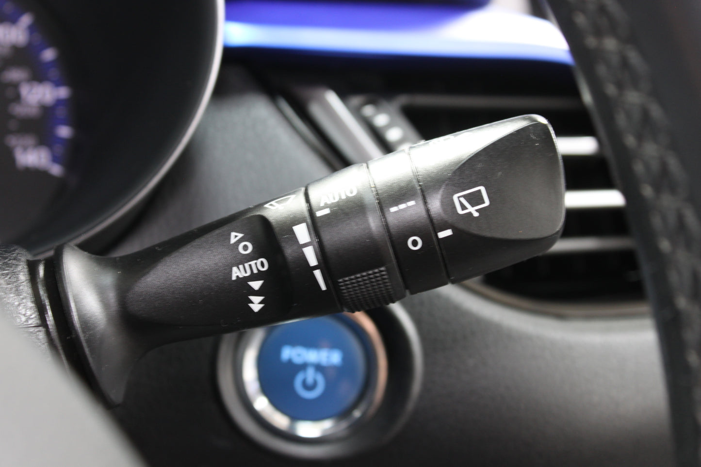 Toyota C-HR 1.8 Hybrid Dynamic 5dr CVT