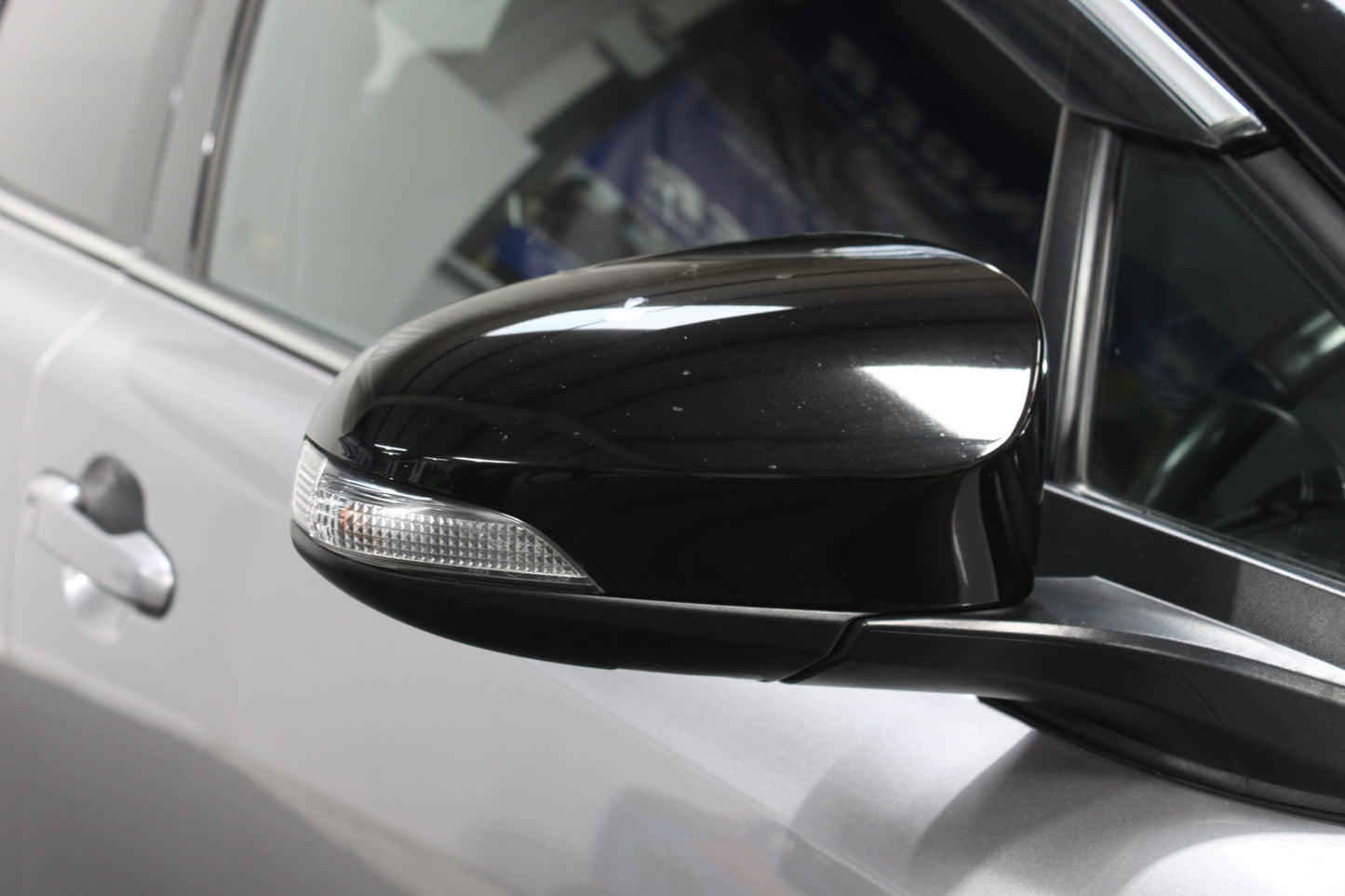 Toyota C-HR 1.8 Hybrid Dynamic 5dr CVT