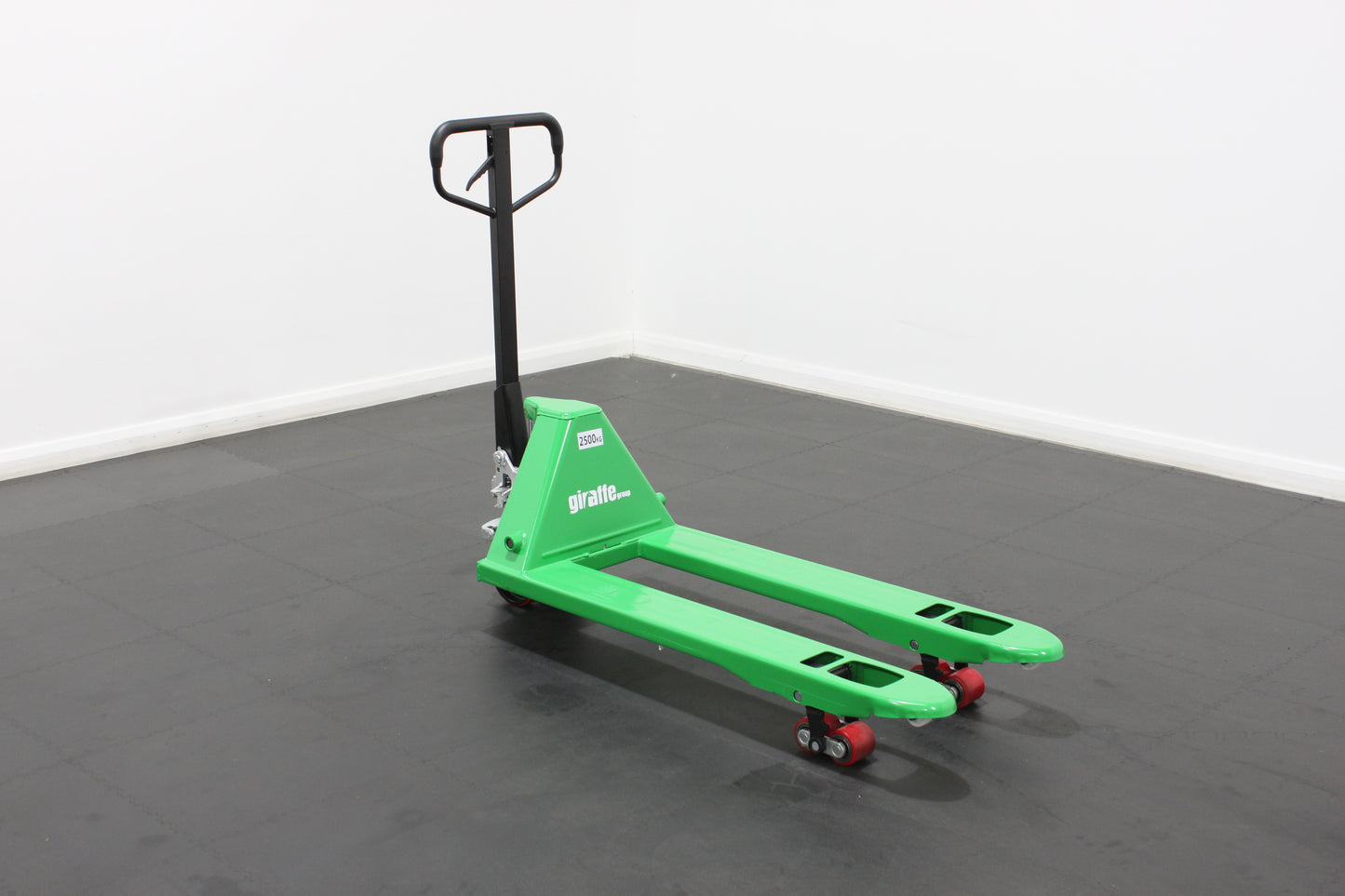 giraffe 2.5T Euro Spec 550x1150mm Manual Pallet Truck | Heavy Duty, Low Profile