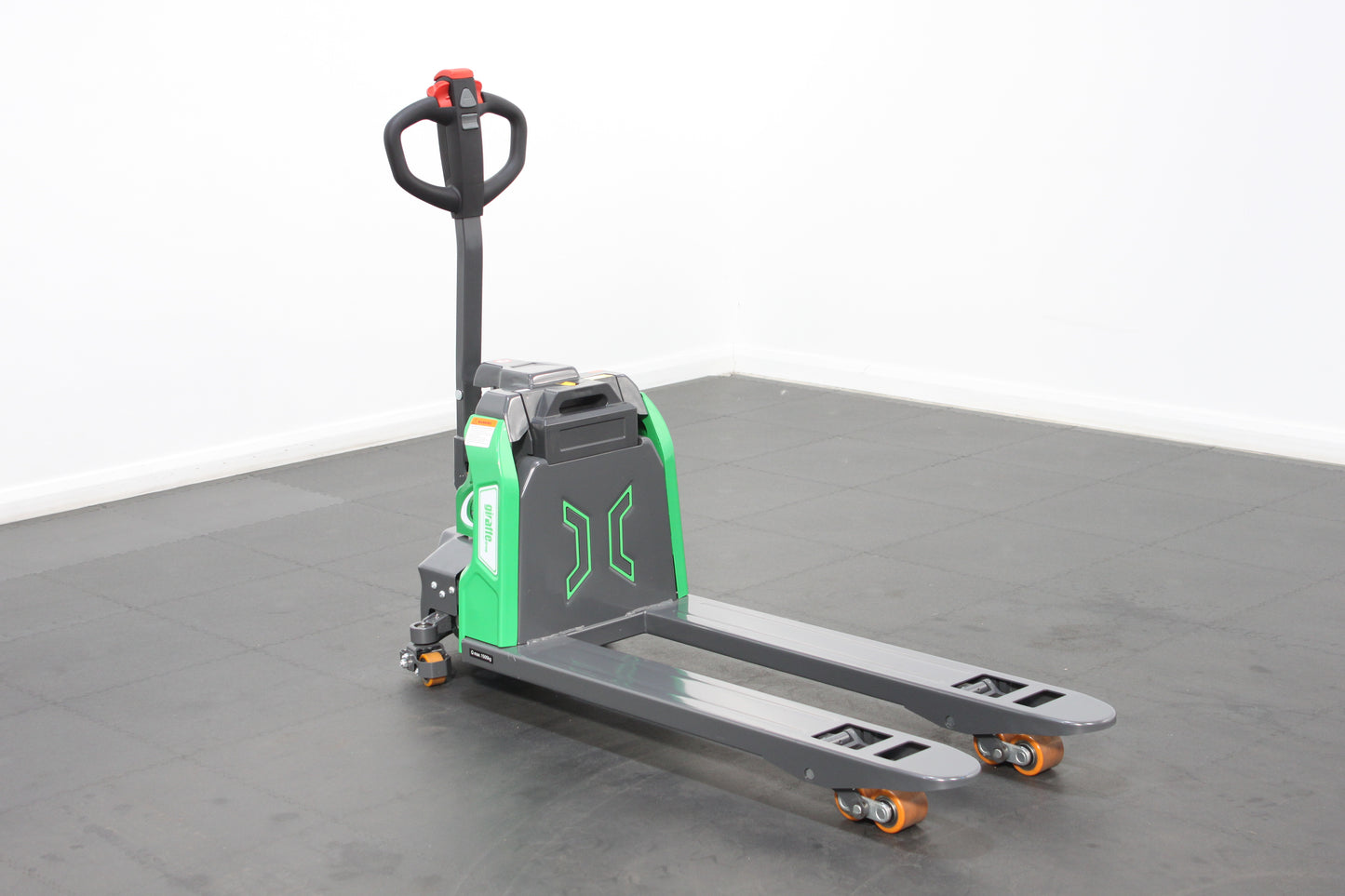 giraffe - 1.5T Lithium Powered Pallet Truck (EURO Spec 550x1150mm)