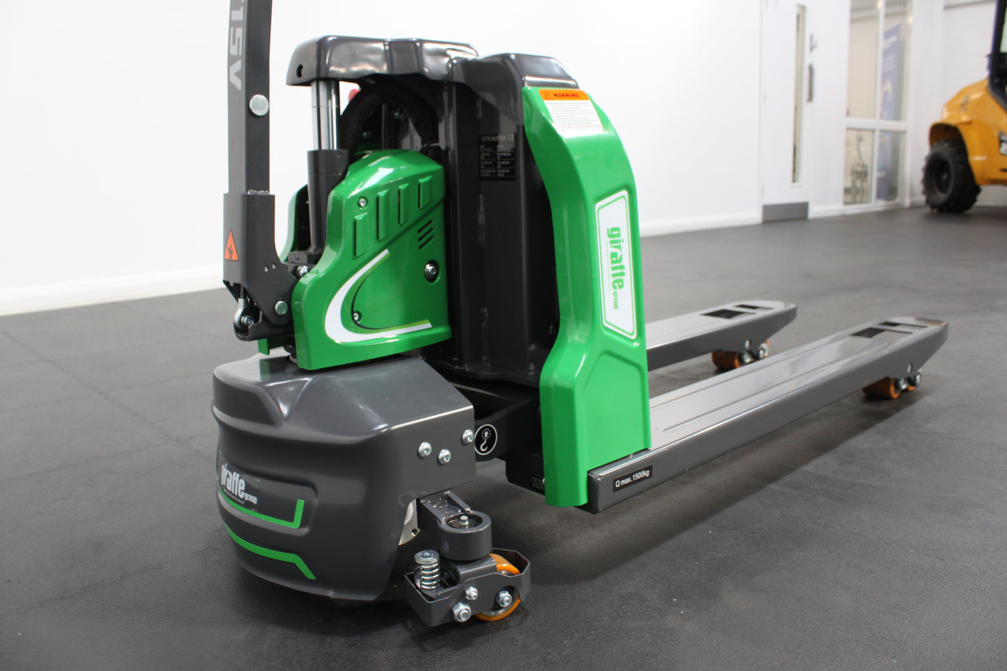 giraffe - 1.5T Lithium Powered Pallet Truck (EURO Spec 550x1150mm)
