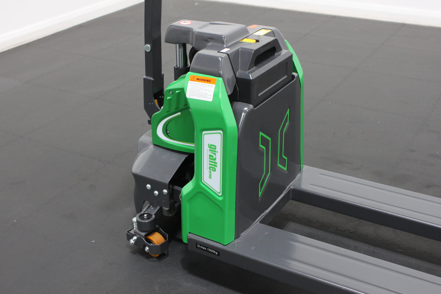 giraffe - 1.5T Lithium Powered Pallet Truck (EURO Spec 550x1150mm)
