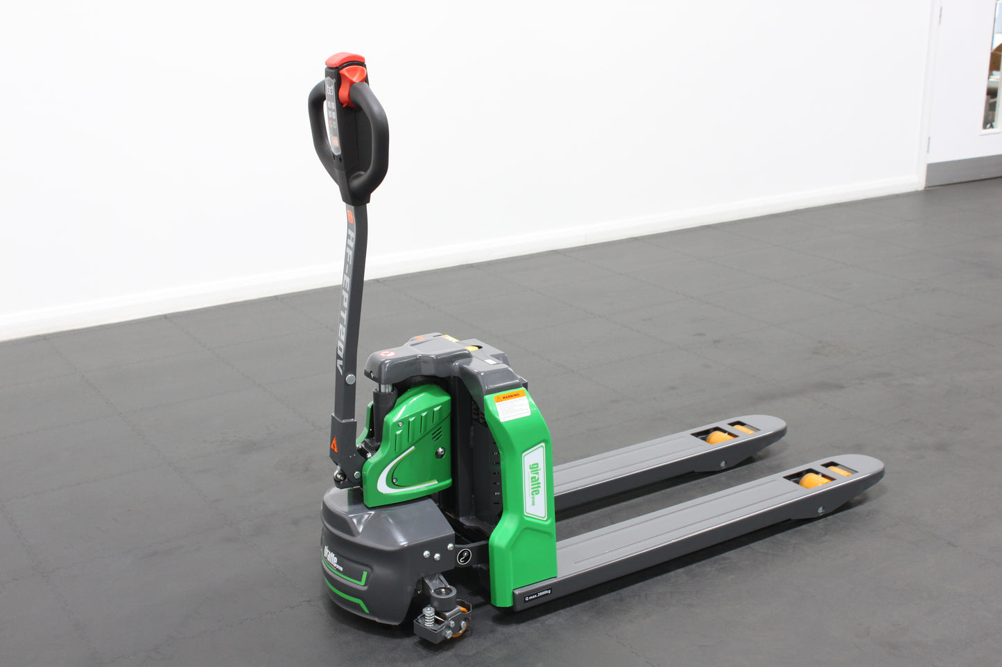 giraffe - 2.0T Lithium Powered Pallet Truck (EURO Spec 550x1150mm)