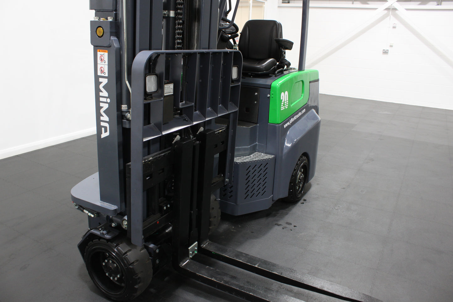 MiMA MJ20 Electric Articulated Forklift | 2T Capacity, VNA, Lithium Battery