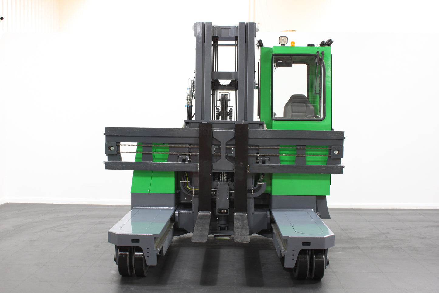 MiMA MQC40 – Multidirectional Full Cab