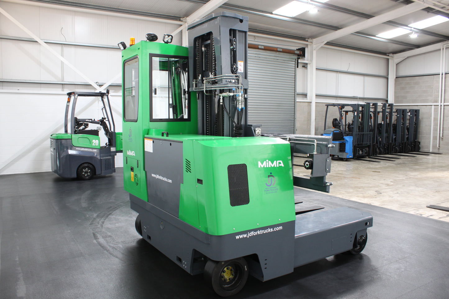 MiMA MQC40 – Multidirectional Full Cab