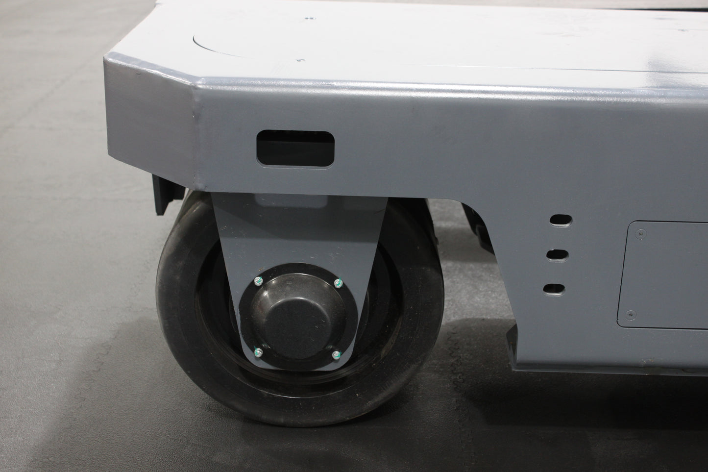 MiMA MQC40 – Multidirectional Full Cab