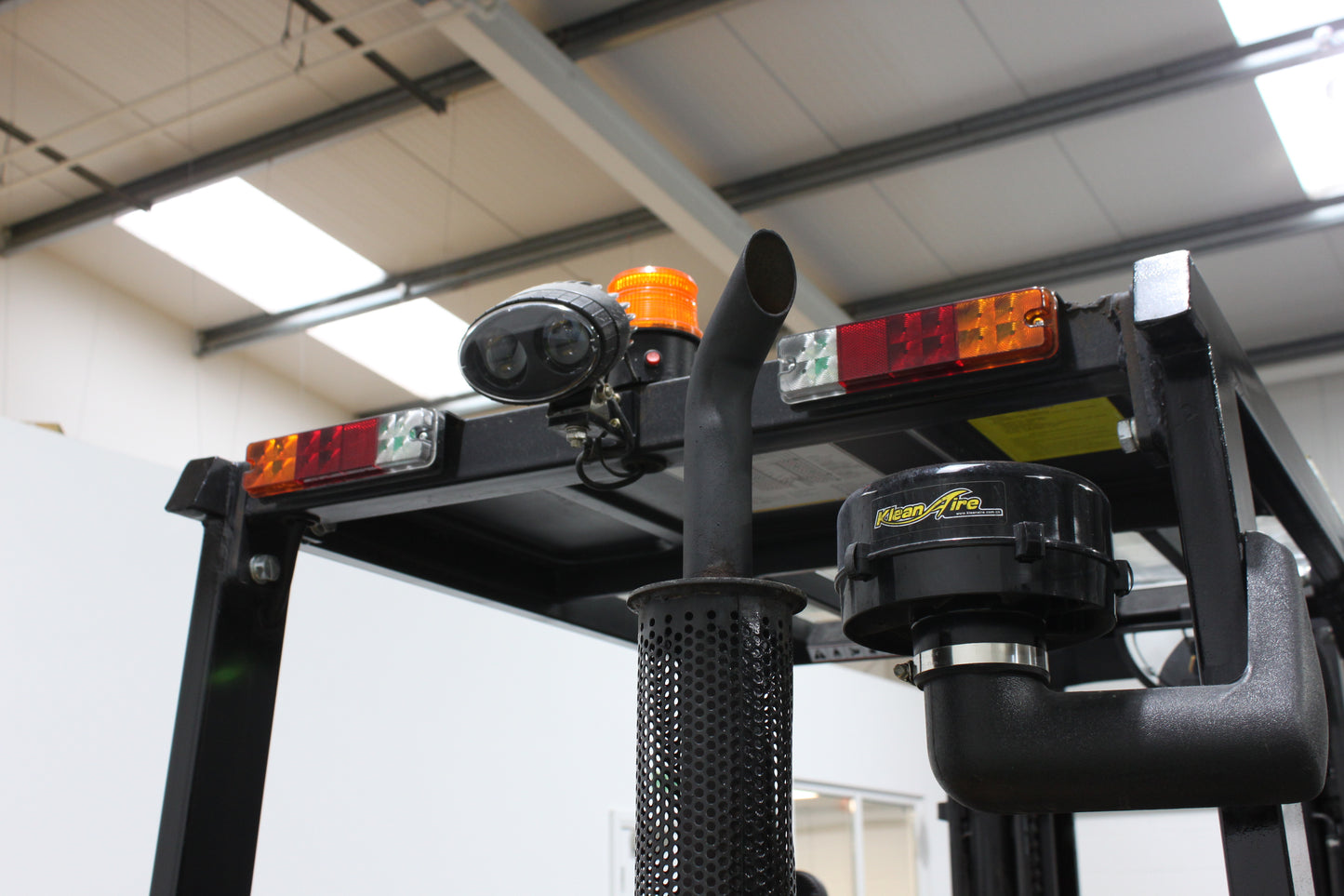 HIFOUNE FD25T - Open Cab