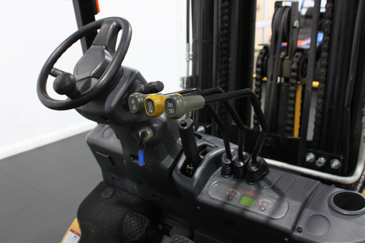 HIFOUNE FD25T - Open Cab