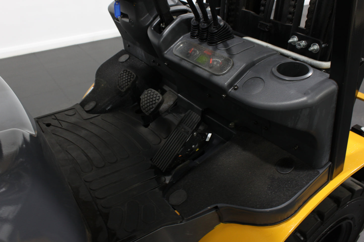 HIFOUNE FD25T - Open Cab