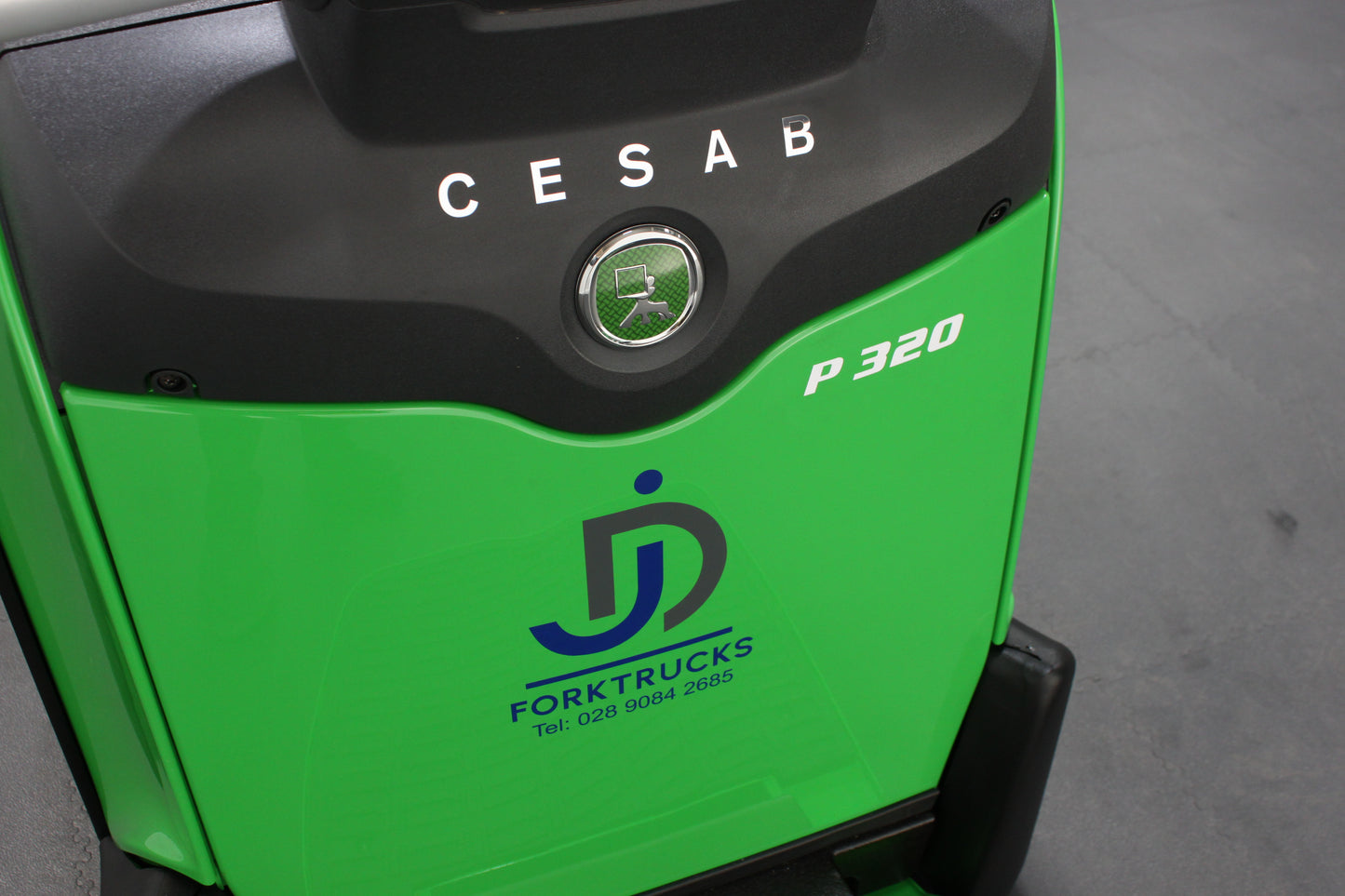 CESAB P320 Powered Pallet Truck with Platform Ride-On