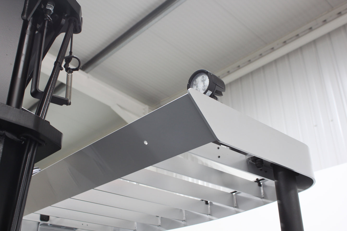 CESAB R116 Electric Reach Truck