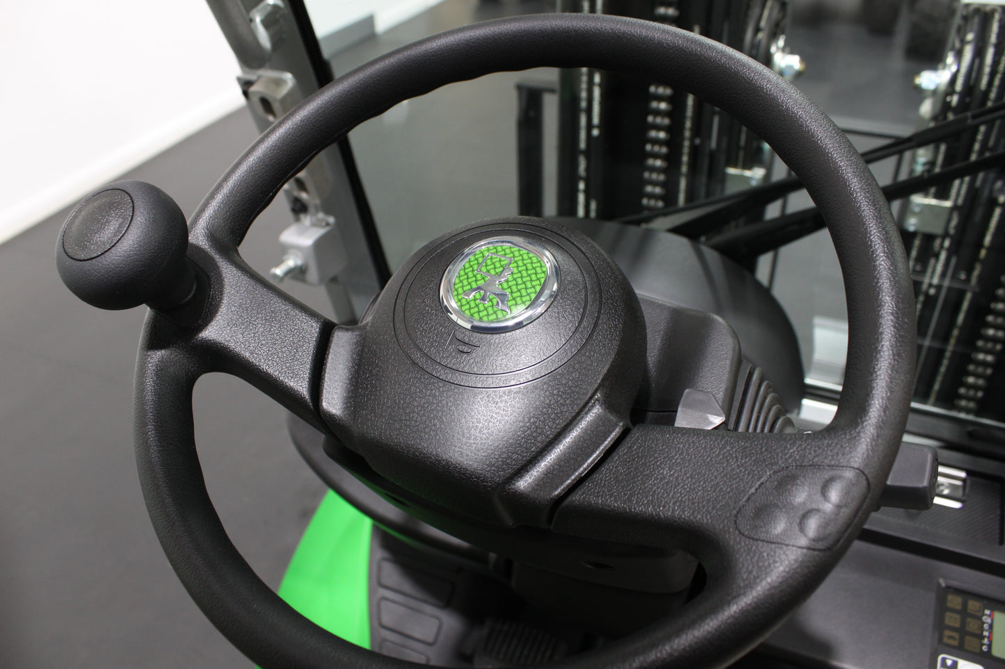 CESAB M325DV Torque Converter Diesel Counterbalance Forklift - Full Cab