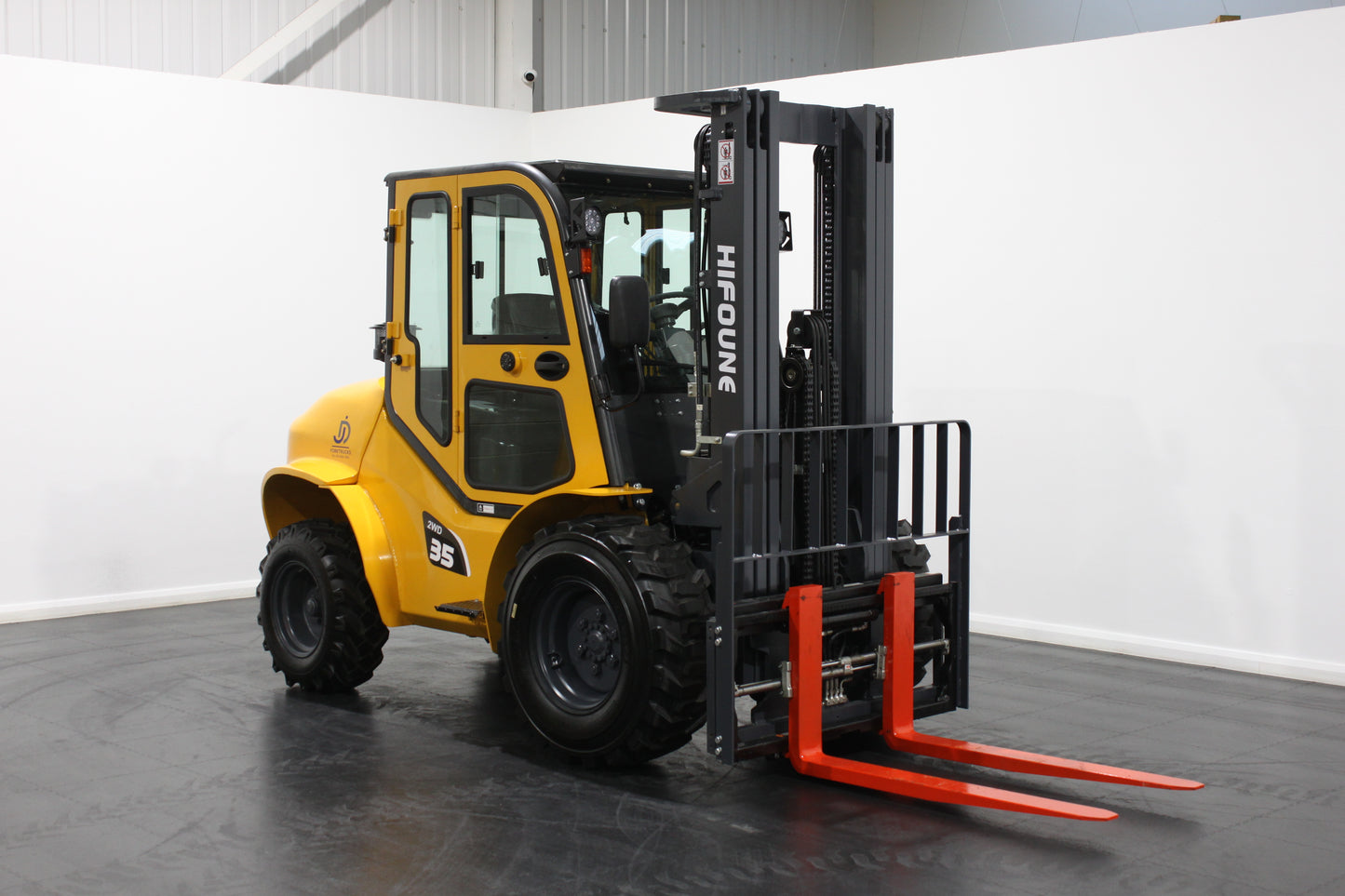 HIFOUNE CPCD35-2WD - Full Cab - Rough Terrain Forklift