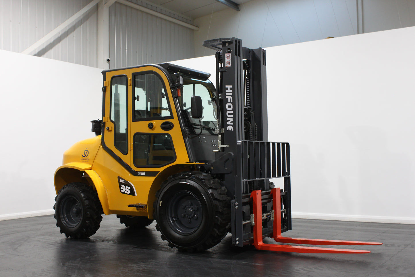 HIFOUNE CPCD35-2WD - Full Cab - Rough Terrain Forklift