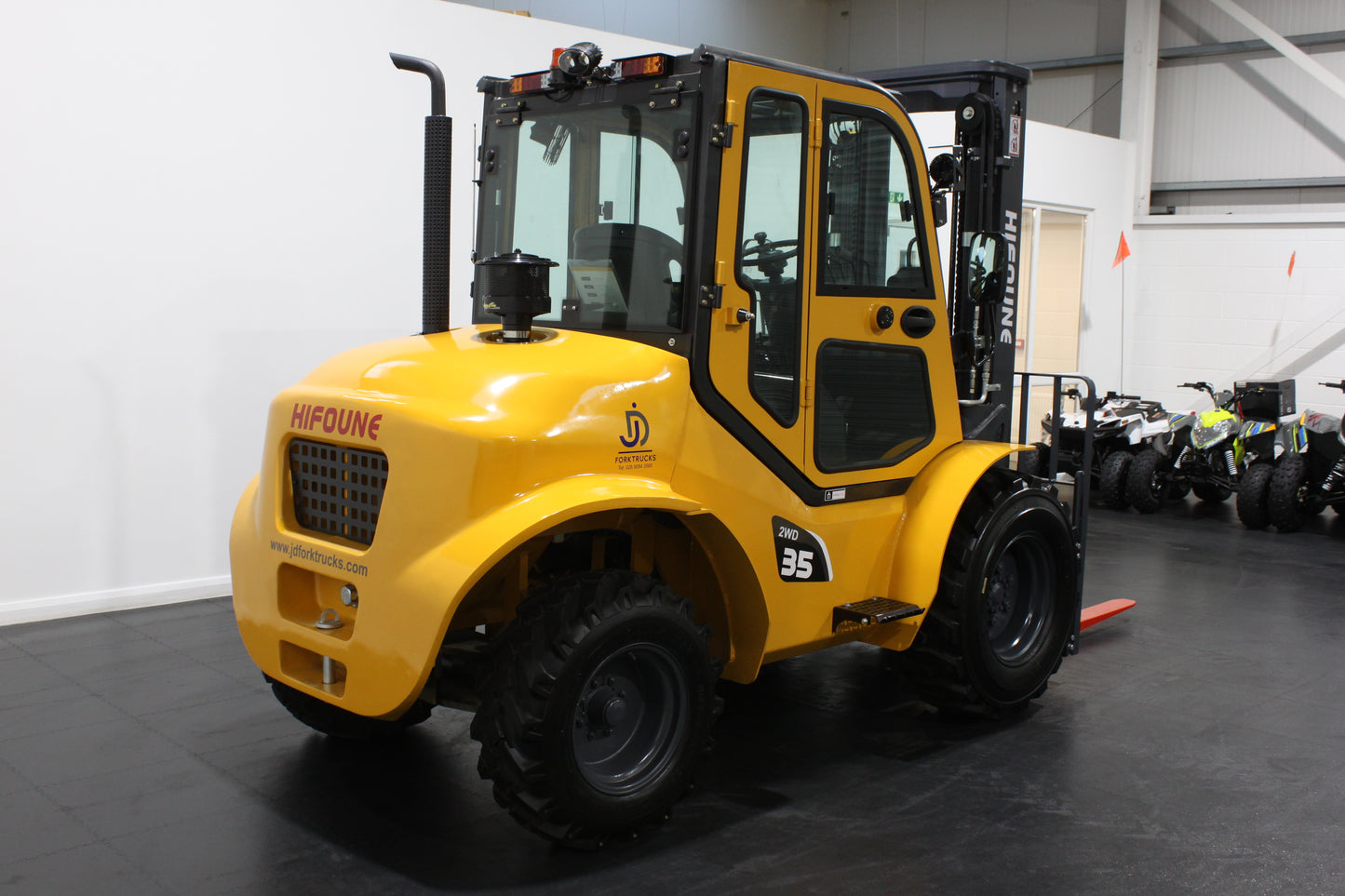 HIFOUNE CPCD35-2WD - Full Cab - Rough Terrain Forklift
