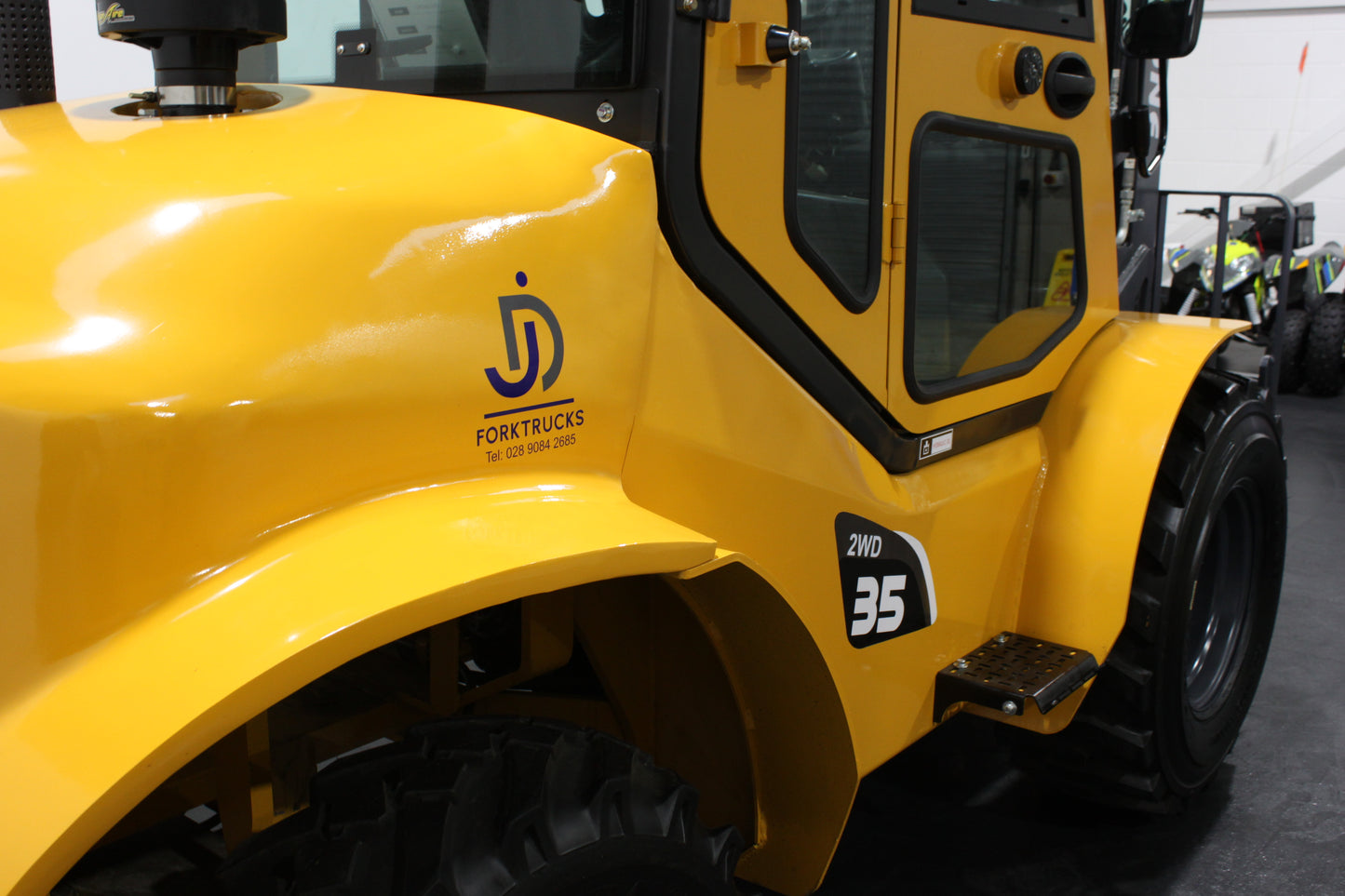 HIFOUNE CPCD35-2WD - Full Cab - Rough Terrain Forklift