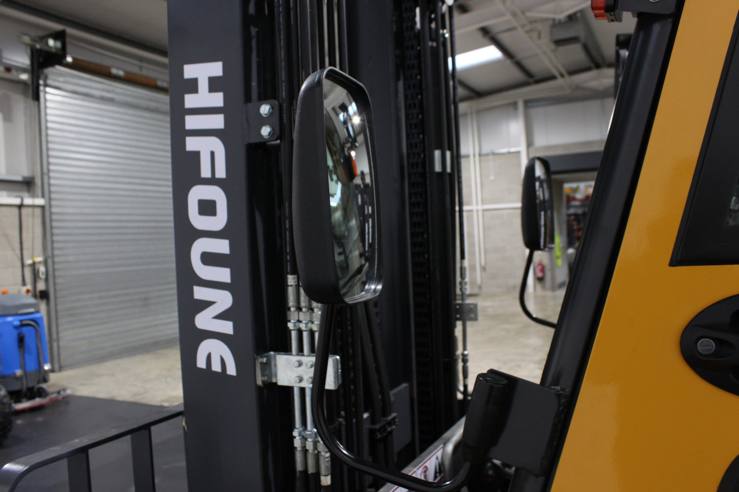 HIFOUNE CPCD25-4WD - Full Cab - Rough Terrain Forklift