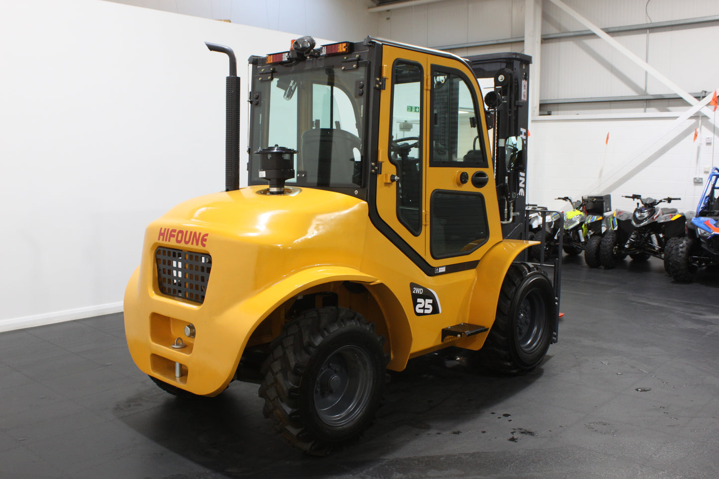 HIFOUNE CPCD25-4WD - Full Cab - Rough Terrain Forklift