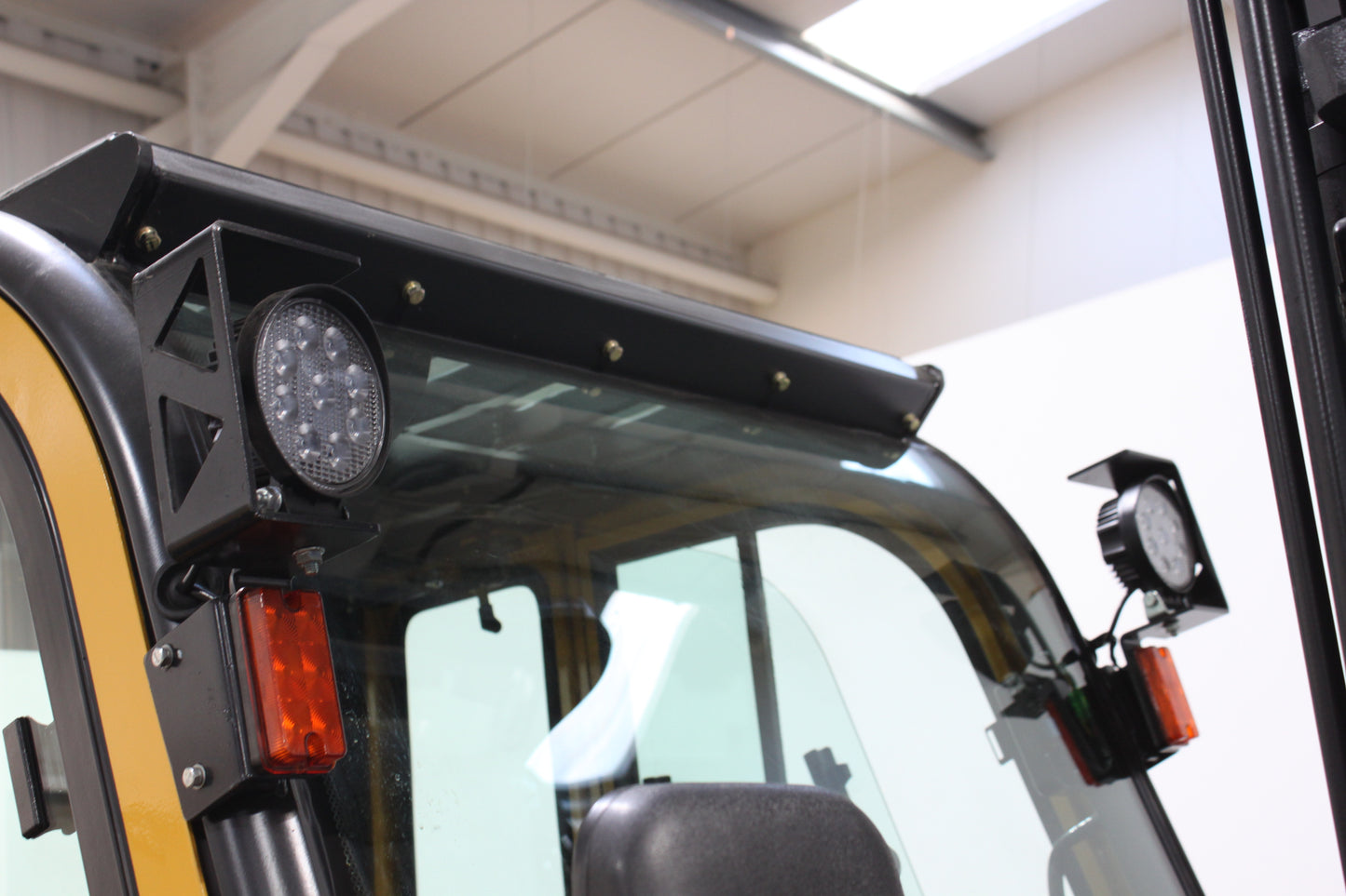 HIFOUNE CPCD25-4WD - Full Cab - Rough Terrain Forklift