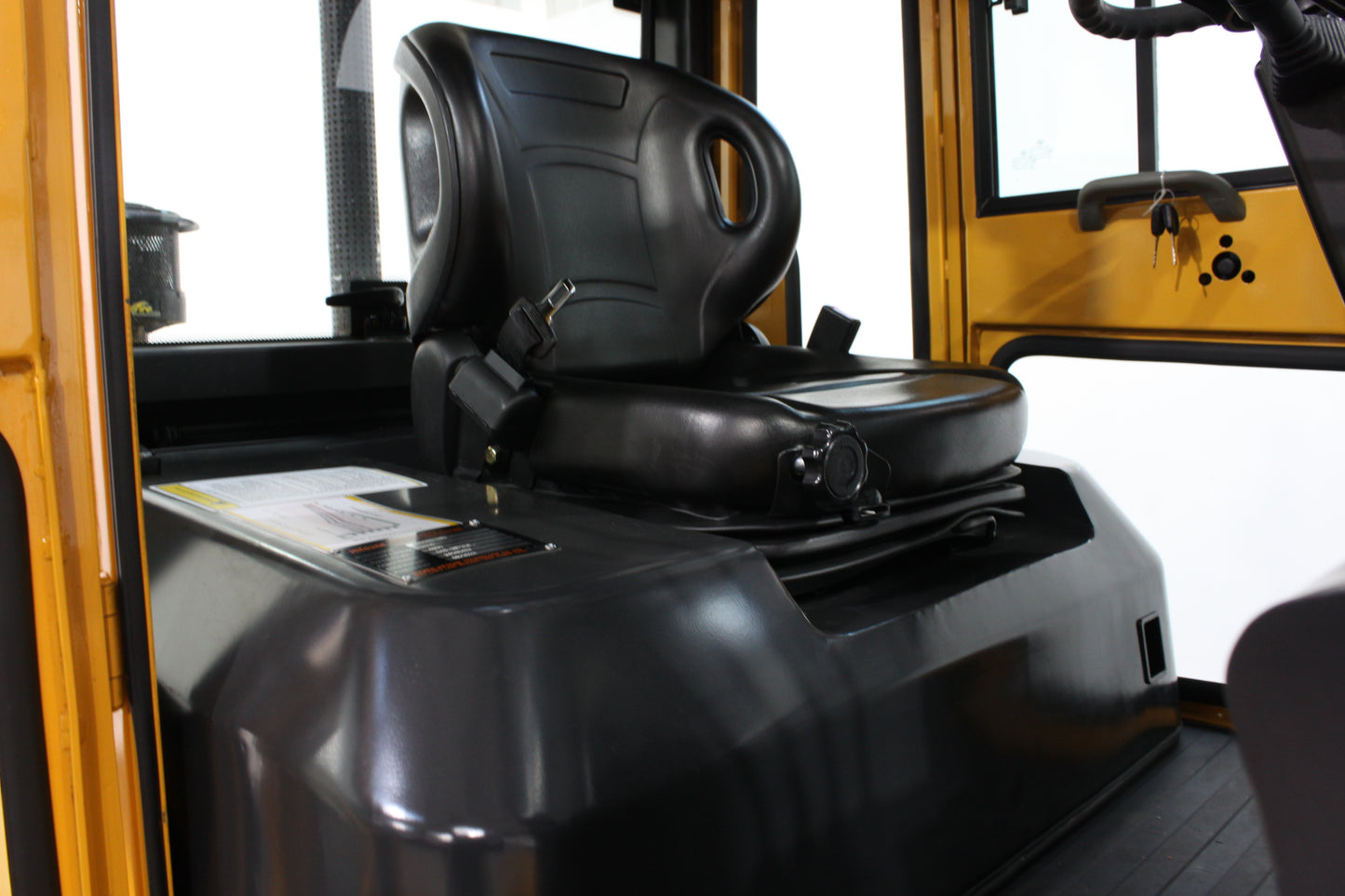 HIFOUNE CPCD25-4WD - Full Cab - Rough Terrain Forklift