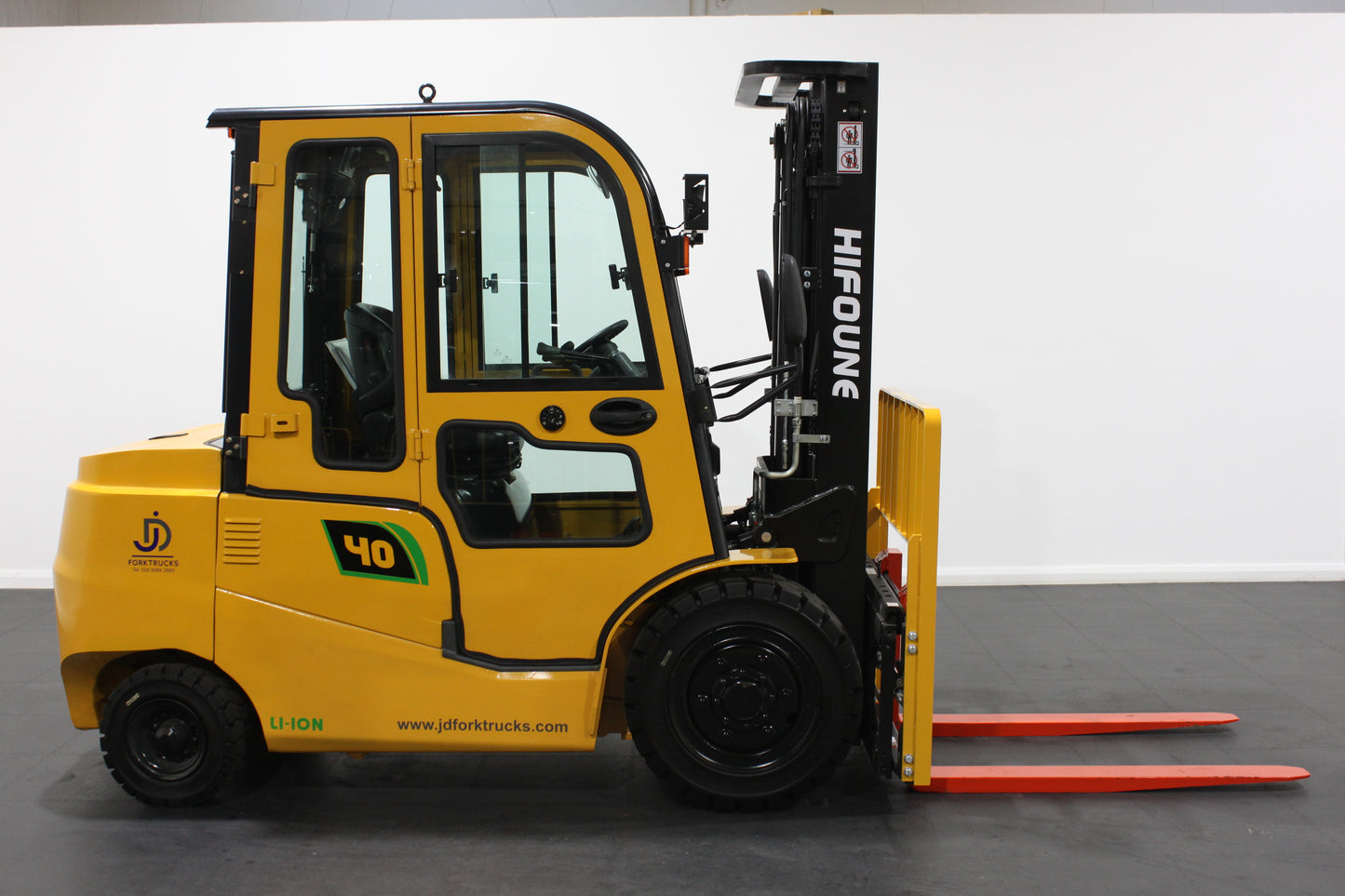 HIFOUNE FBL40 - Full Cab Lithium Electric Counterbalance