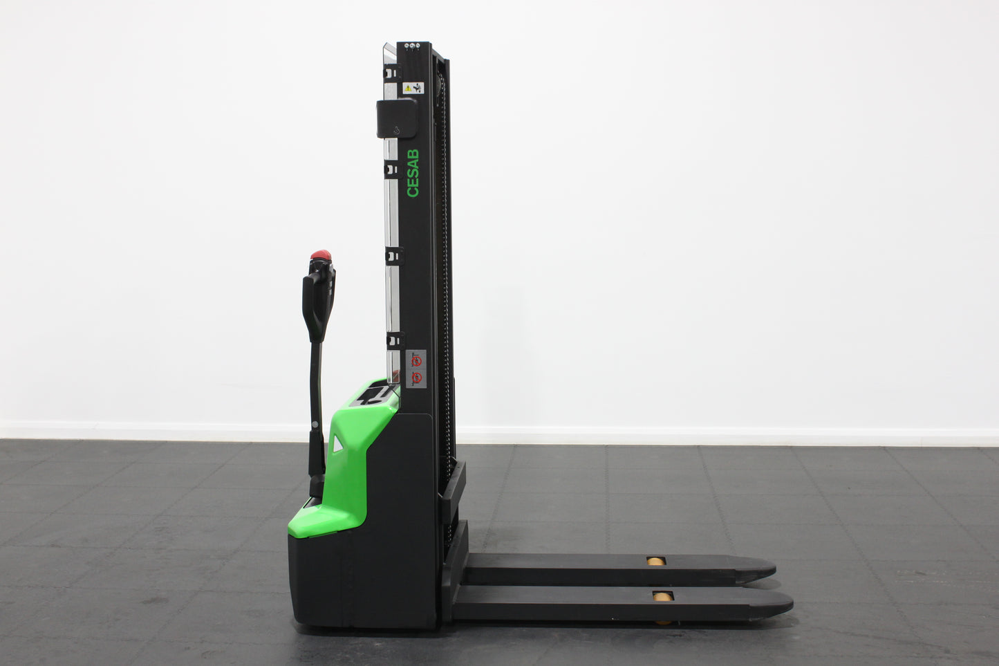CESAB S010i Lithium Electric Pallet Stacker