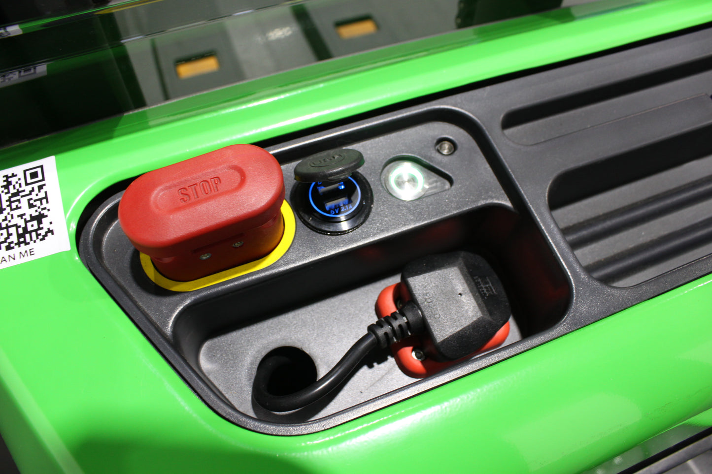 CESAB S010i Lithium Electric Pallet Stacker