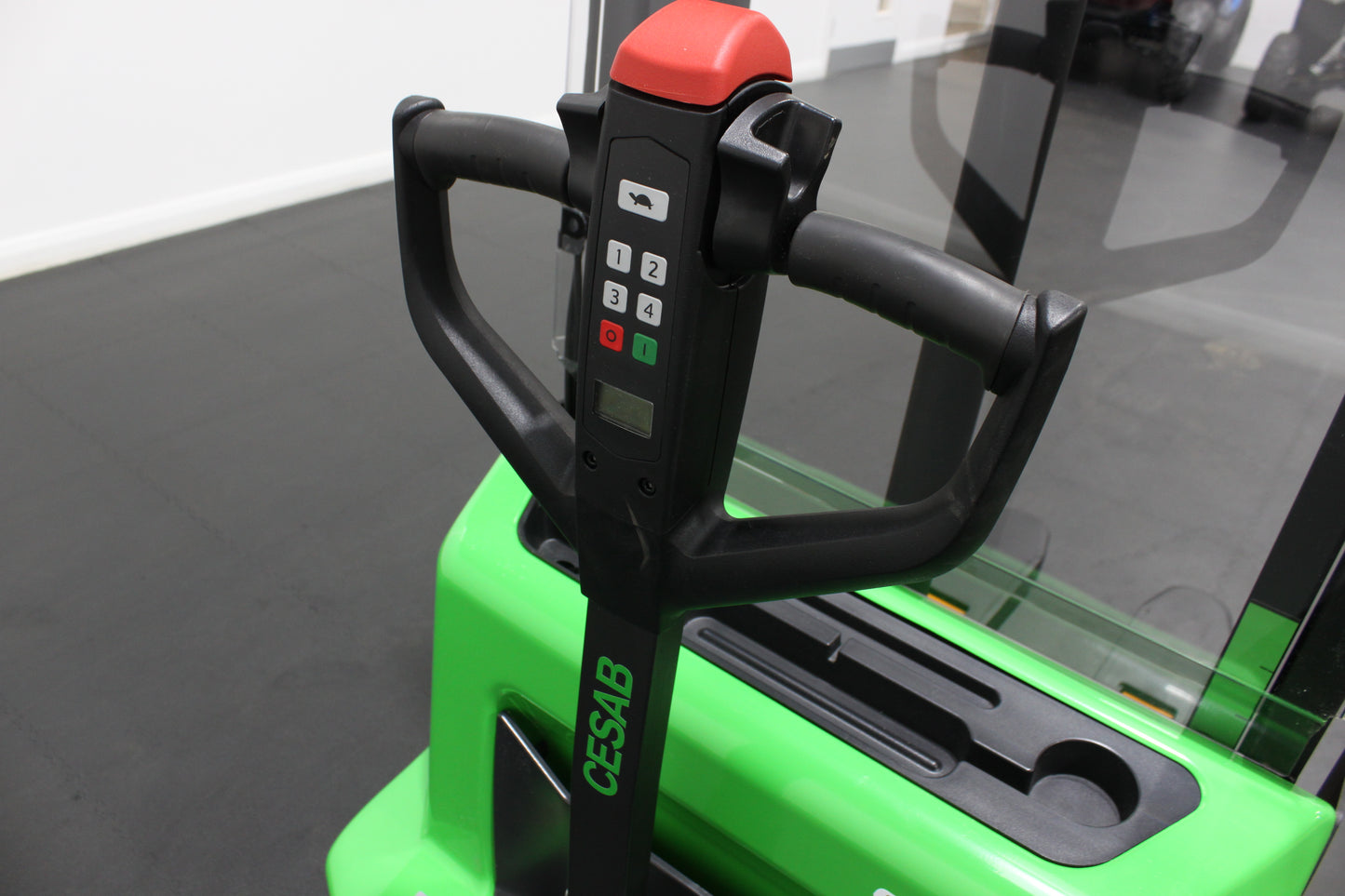 CESAB S010i Lithium Electric Pallet Stacker