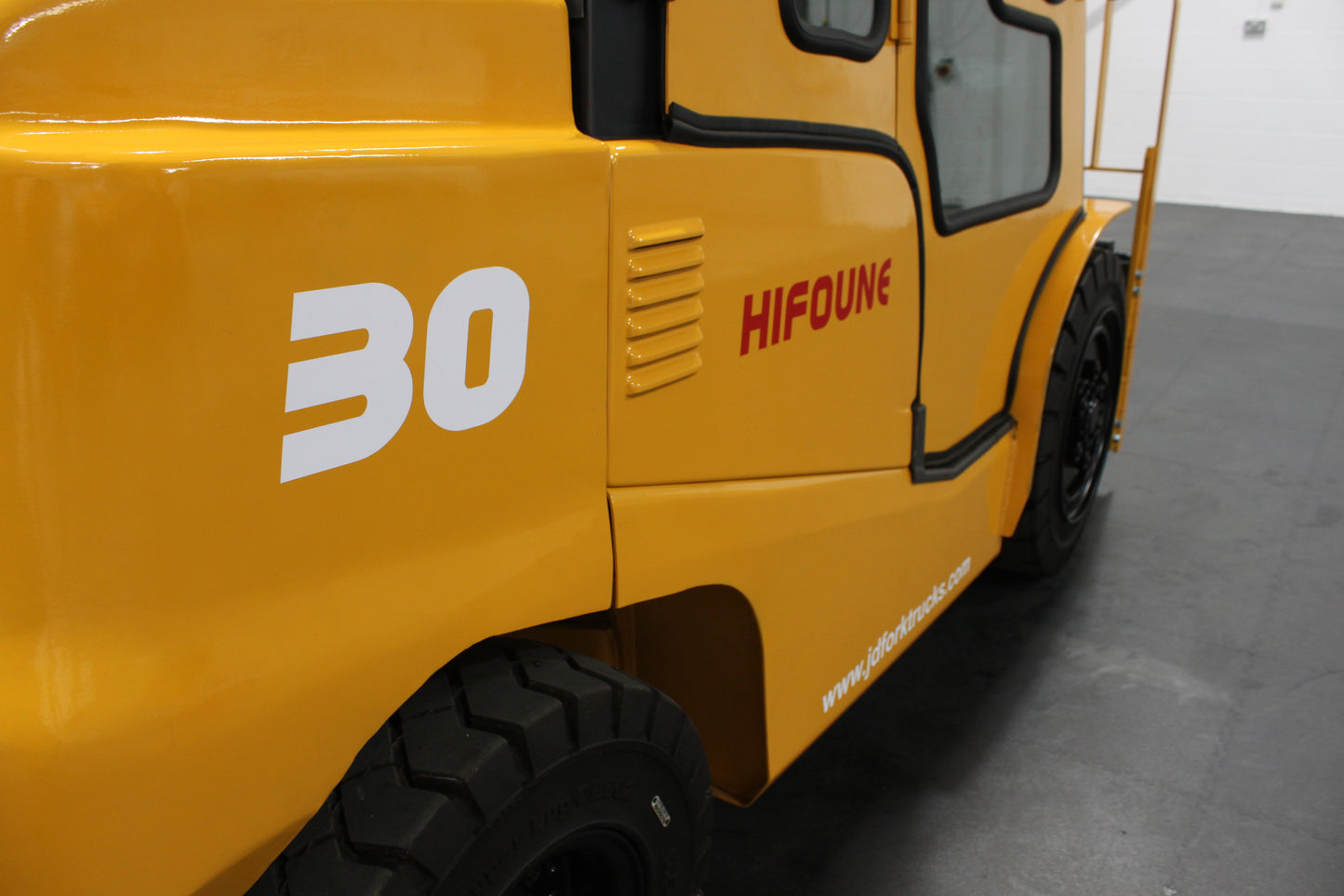 HIFOUNE FD30 - Full Cab Diesel Counterbalance