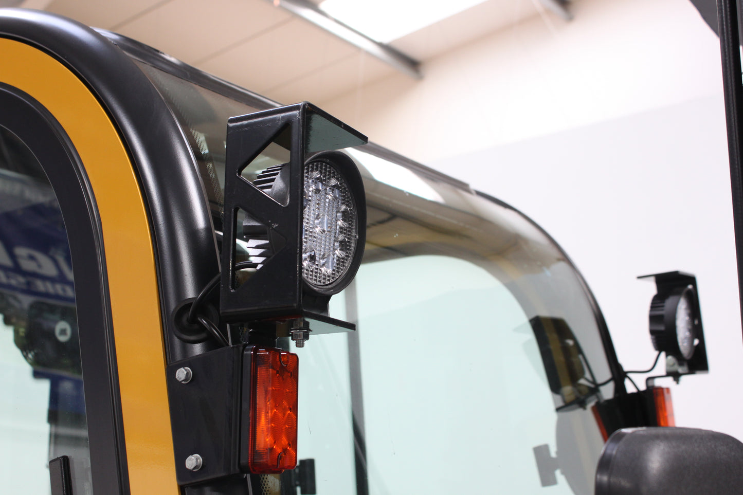 HIFOUNE FD30 - Full Cab Diesel Counterbalance